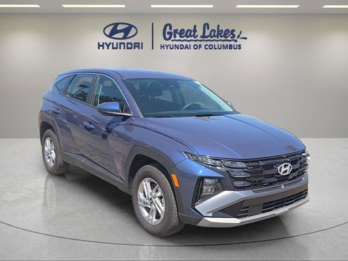 Used 2025 Hyundai Tucson SE AWD/4WD image 8