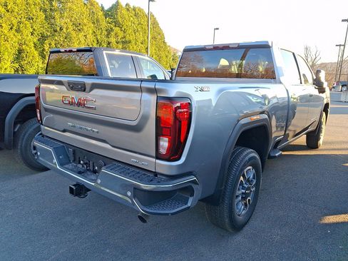 New 2026 GMC Sierra 2500 SLE w/ SLE Value Package; image 3