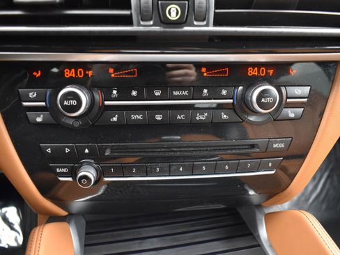 Used 2017 BMW X6 xDrive35i image 13