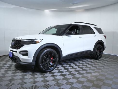 Certified 2023 Ford Explorer ST AWD/4WD image 2