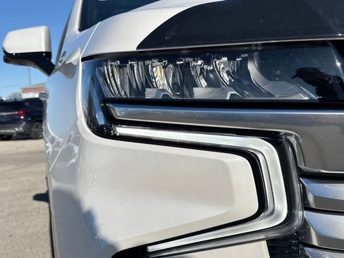 Used 2021 Chevrolet Tahoe High Country w/ Premium Package image 11