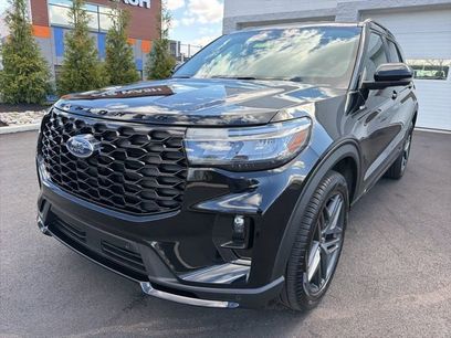 Certified 2025 Ford Explorer ST-Line w/ ST-Line Street Pack