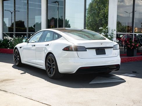 Used 2022 Tesla Model S AWD/4WD image 2