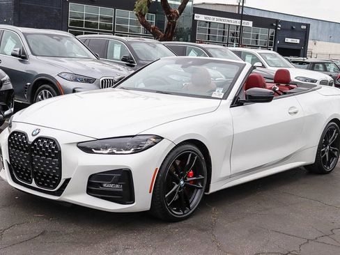 Used 2024 BMW 430i Convertible w/ M Sport Package image 7