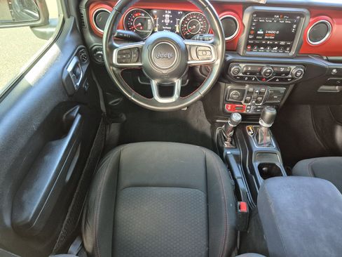 Used 2022 Jeep Wrangler Unlimited Rubicon image 30