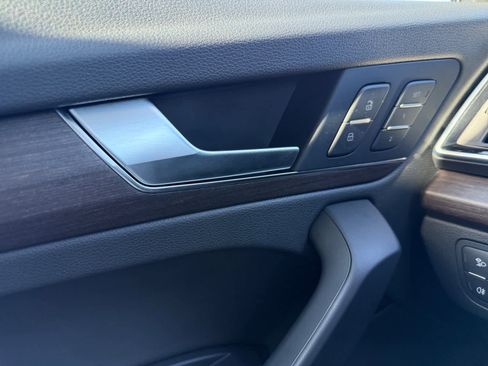 Used 2022 Audi Q5 2.0T Premium image 24