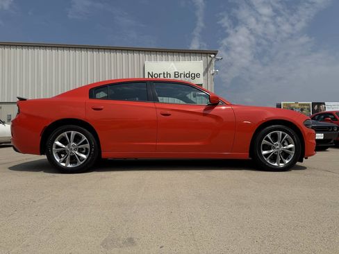 Used 2021 Dodge Charger SXT w/ Driver Convenience Group AWD/4WD image 27