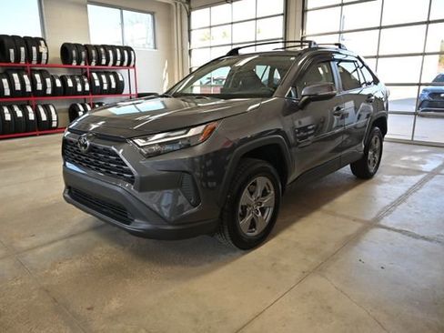 Used 2022 Toyota RAV4 XLE image 8