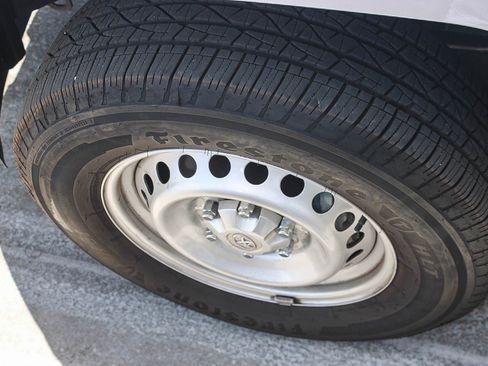 Used 2025 Toyota Tacoma SR RWD image 8