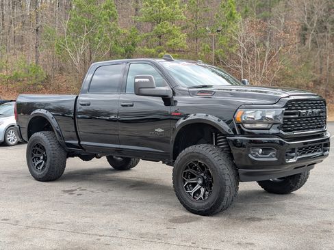 Used 2024 RAM 2500 Big Horn w/ Night Edition image 11