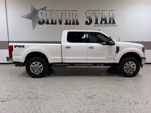 Used 2019 Ford F250 Lariat w/ Lariat Ultimate Package AWD/4WD image 34