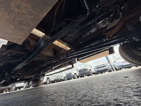 Used 2006 Ford F350 XL image 22