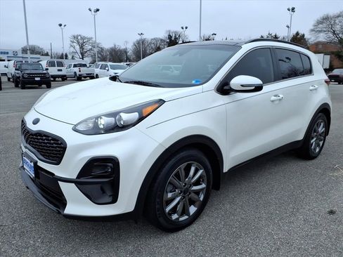 Used 2021 Kia Sportage S w/ S FWD Premium Package image 8