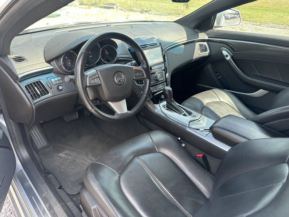 Used 2013 Cadillac CTS Coupe RWD image 9