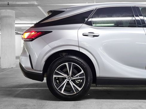 Used 2024 Lexus RX 350 Premium Plus image 16