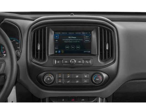 Used 2019 Chevrolet Colorado Z71 RWD image 11