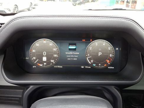 Used 2024 Land Rover Defender 110 S image 15