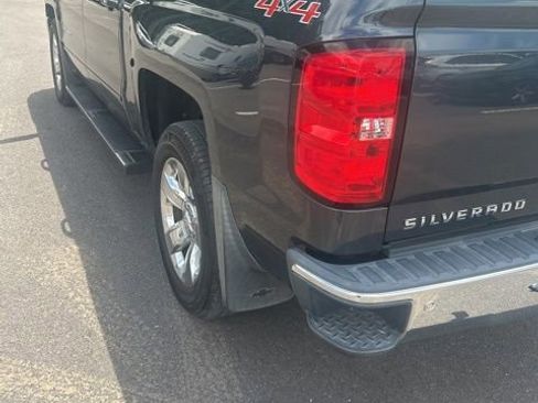 Used 2017 Chevrolet Silverado 1500 LT w/ All Star Edition AWD/4WD image 8