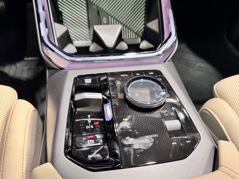 Used 2026 BMW X3 xDrive30 w/ Convenience Package image 11