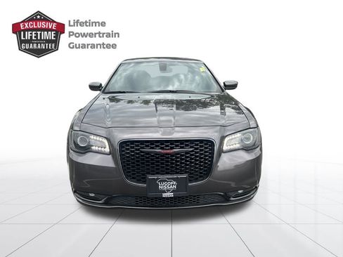Used 2021 Chrysler 300 S RWD image 8