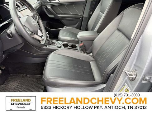 Used 2022 Volkswagen Tiguan SE image 28