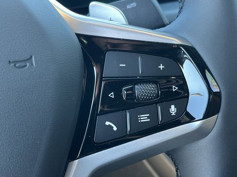 New 2026 BMW 330i Sedan w/ Convenience Package image 13