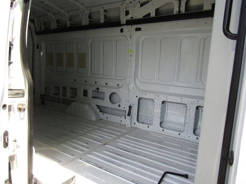 Used 2024 Ford Transit 250 148 High Roof Extended AWD image 23