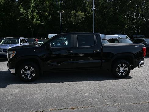 Used 2020 GMC Sierra 1500 4x4 Crew Cab w/ Sierra Value Package image 3