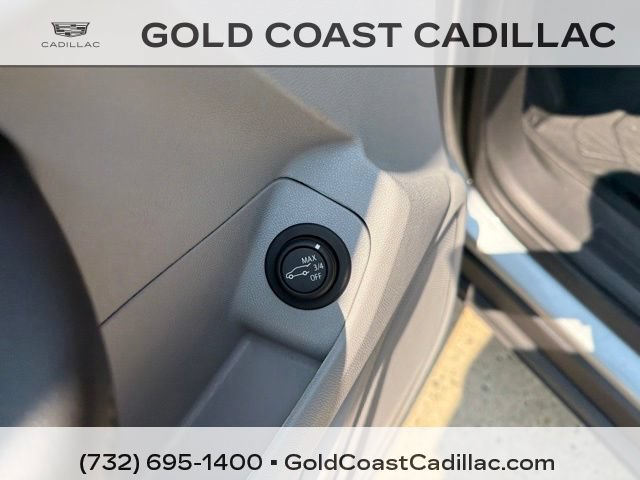 Used 2023 GMC Terrain SLT w/ Tech Package AWD/4WD image 17