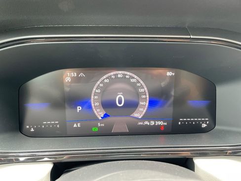 New 2025 Volkswagen Taos S image 40