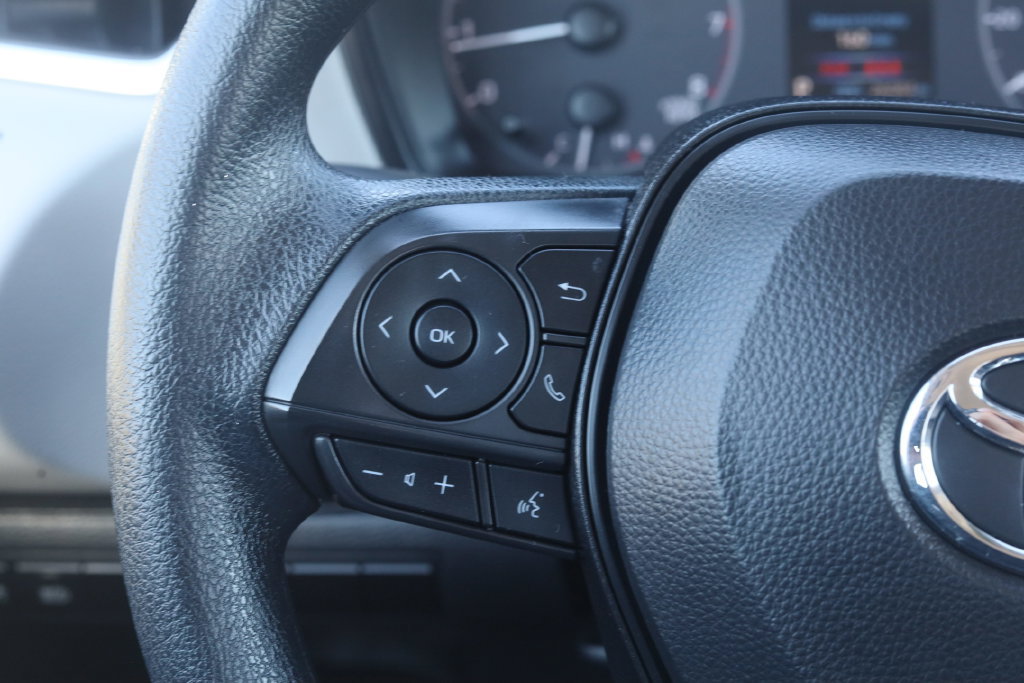 Used 2024 Toyota Corolla LE FWD image 7