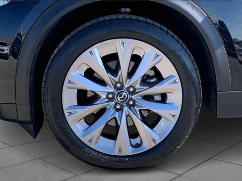 Used 2024 MAZDA CX-90 3.3 Turbo w/ Premium Package image 11