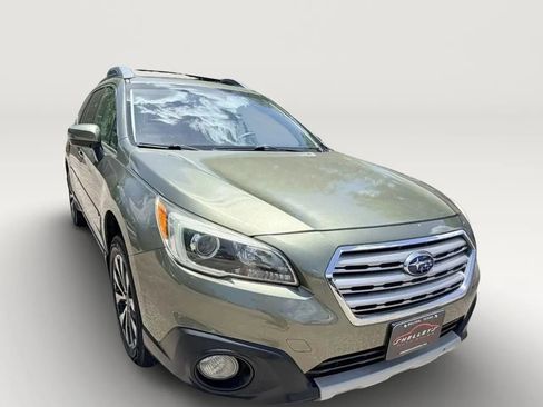 Used 2016 Subaru Outback 2.5i Limited AWD/4WD image 10