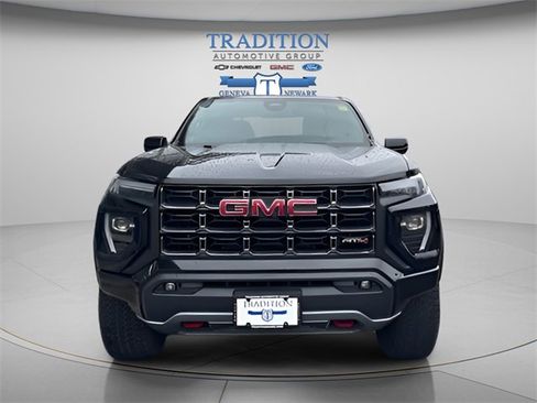 Used 2024 GMC Canyon AT4 image 6