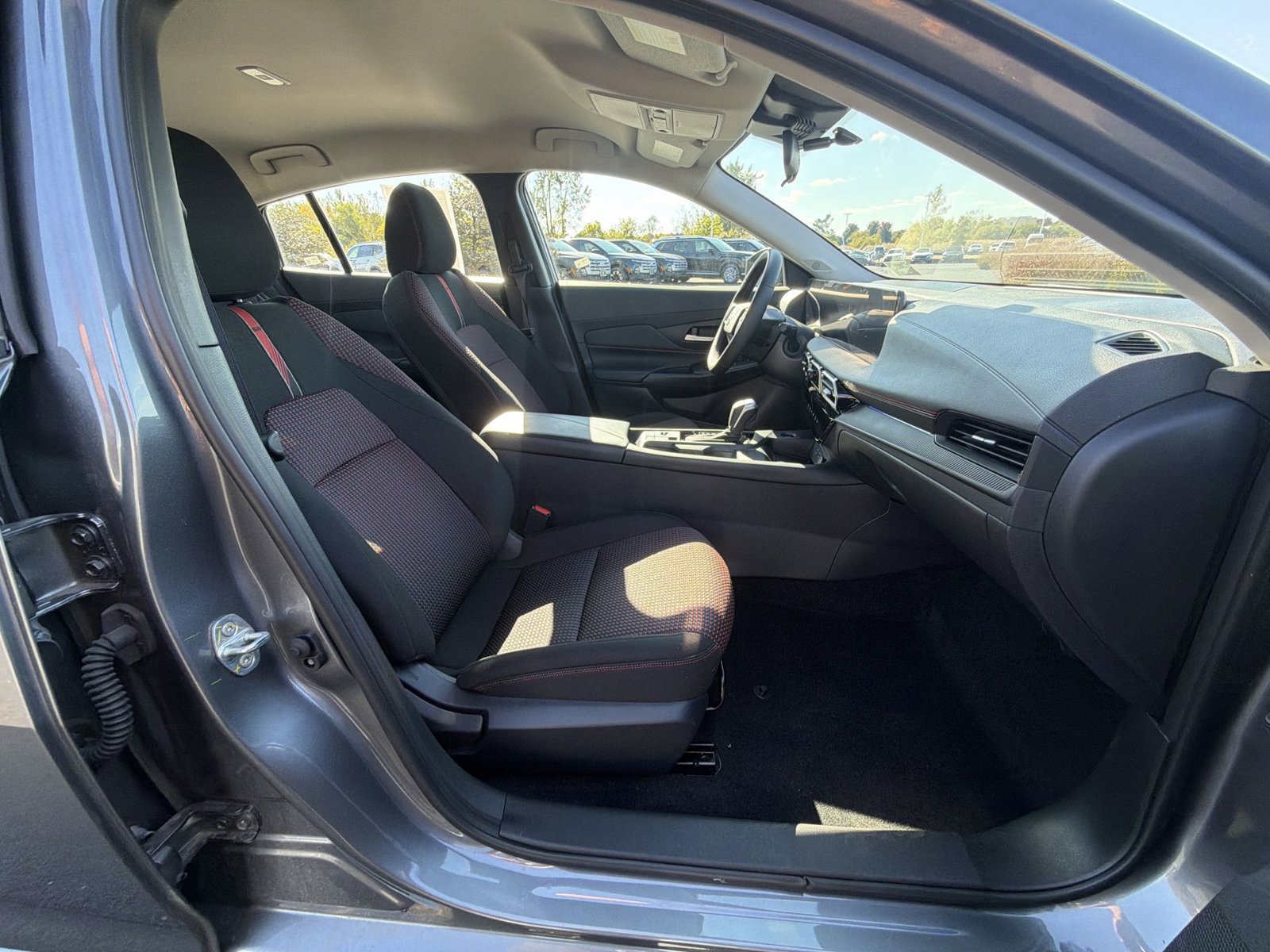 Used 2026 Nissan Sentra SR w/ Floor Mat Package FWD image 24