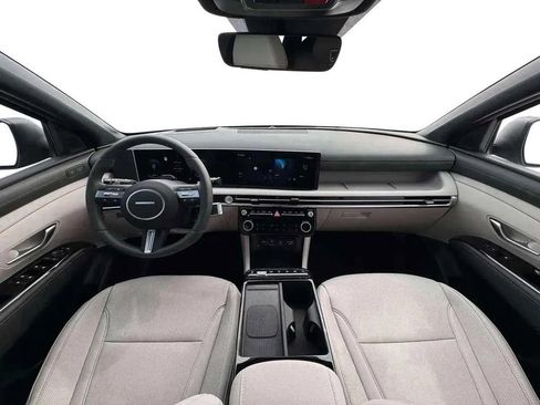 New 2026 Hyundai Tucson Limited image 13