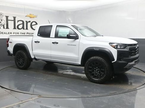 New 2026 Chevrolet Colorado Trail Boss AWD/4WD image 6