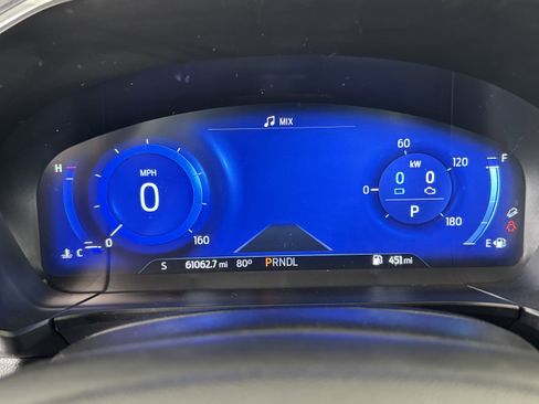 Used 2020 Ford Escape Titanium AWD/4WD image 11