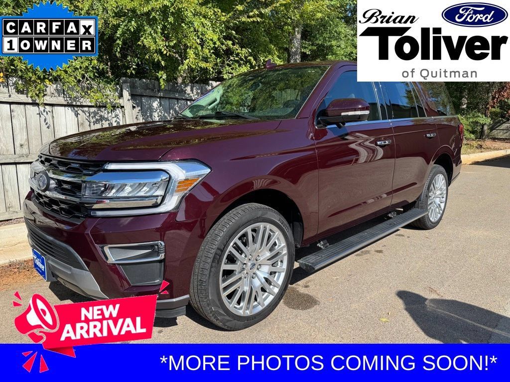 Used 2024 Ford Expedition Limited RWD image 1