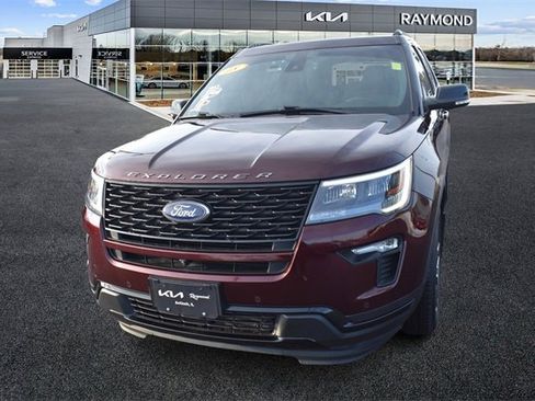 Used 2018 Ford Explorer Sport w/ Equipment Group 401A image 7