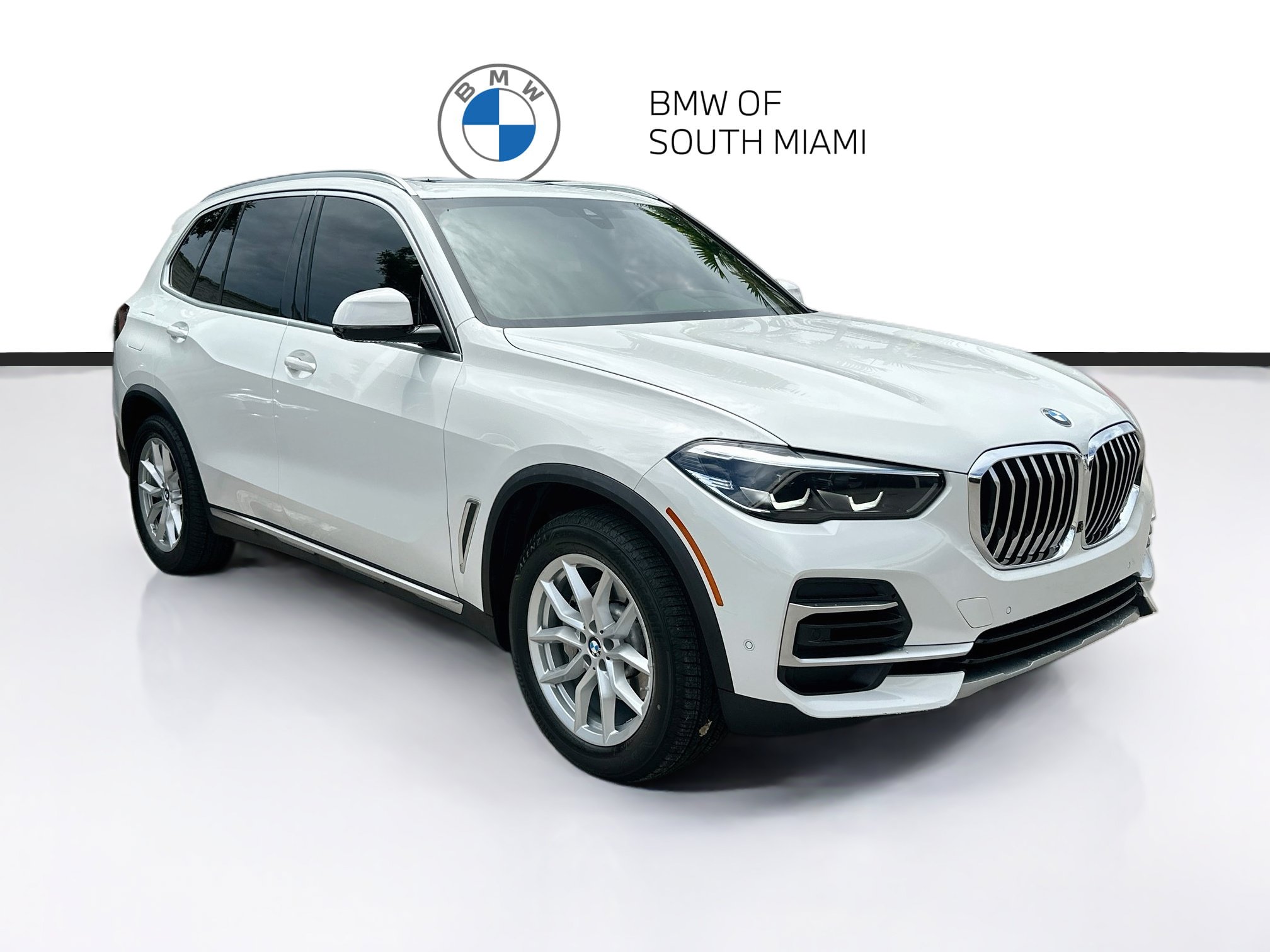 Certified 2023 BMW X5 sDrive40i w/ Parking Assistance Package RWD image 1