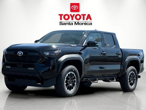 New 2025 Toyota Tacoma TRD Off-Road image 6
