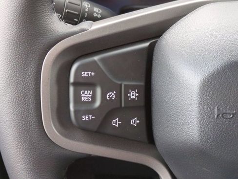 New 2025 Ford Bronco Badlands image 25