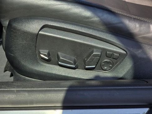 Used 2013 BMW 750Li xDrive AWD/4WD image 11