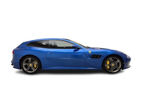 Used 2018 Ferrari GTC4Lusso image 6