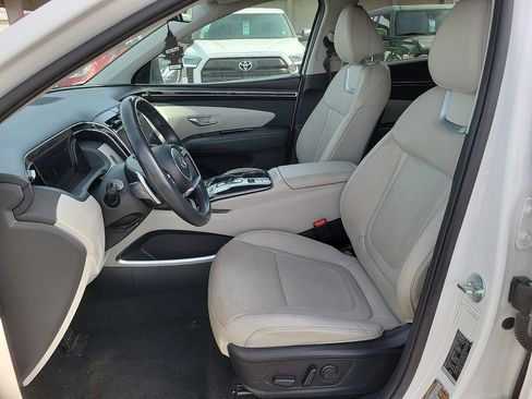Used 2023 Hyundai Tucson Limited image 10