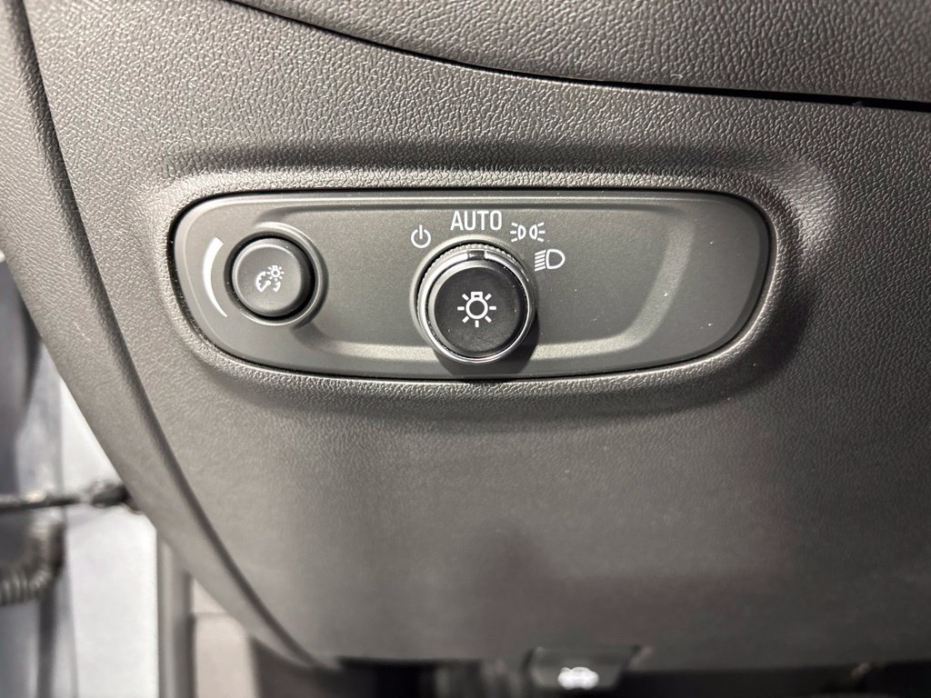 Used 2024 Chevrolet Equinox LT AWD/4WD image 26