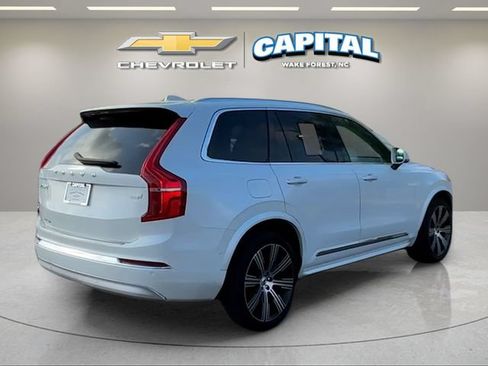 Used 2022 Volvo XC90 T8 Inscription w/ Advanced Package AWD/4WD image 5