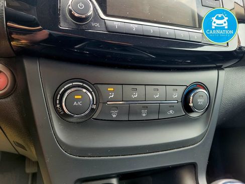 Used 2017 Nissan Sentra SV FWD image 22