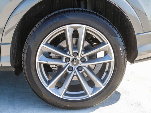 New 2025 Audi Q3 2.0T Premium image 14